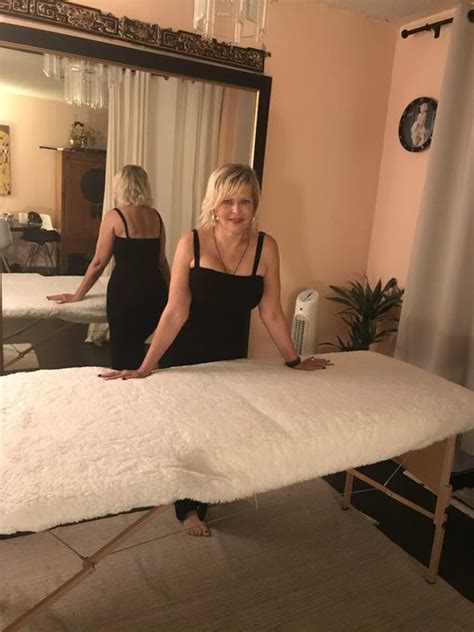 Full Body Sensual Massage Erotic massage Borgarnes